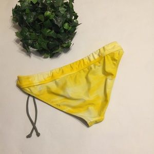 Under Armour Swim - UNDER ARMOUR SWIM BOTTOMS BIKINI BOTTOMS Under Armour Swim - UNDER ARMOUR SWIM BOTTOMS BIKINI BOTTOMS